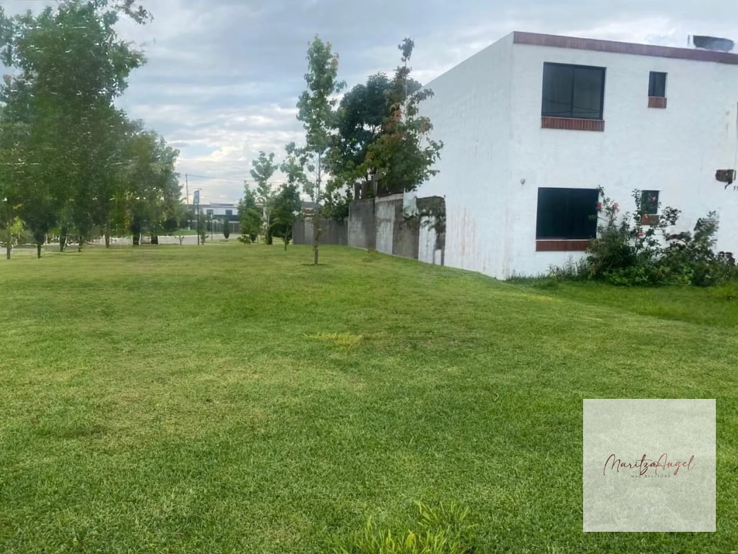 CASA EN VENTA EN ZONA 16 - 5