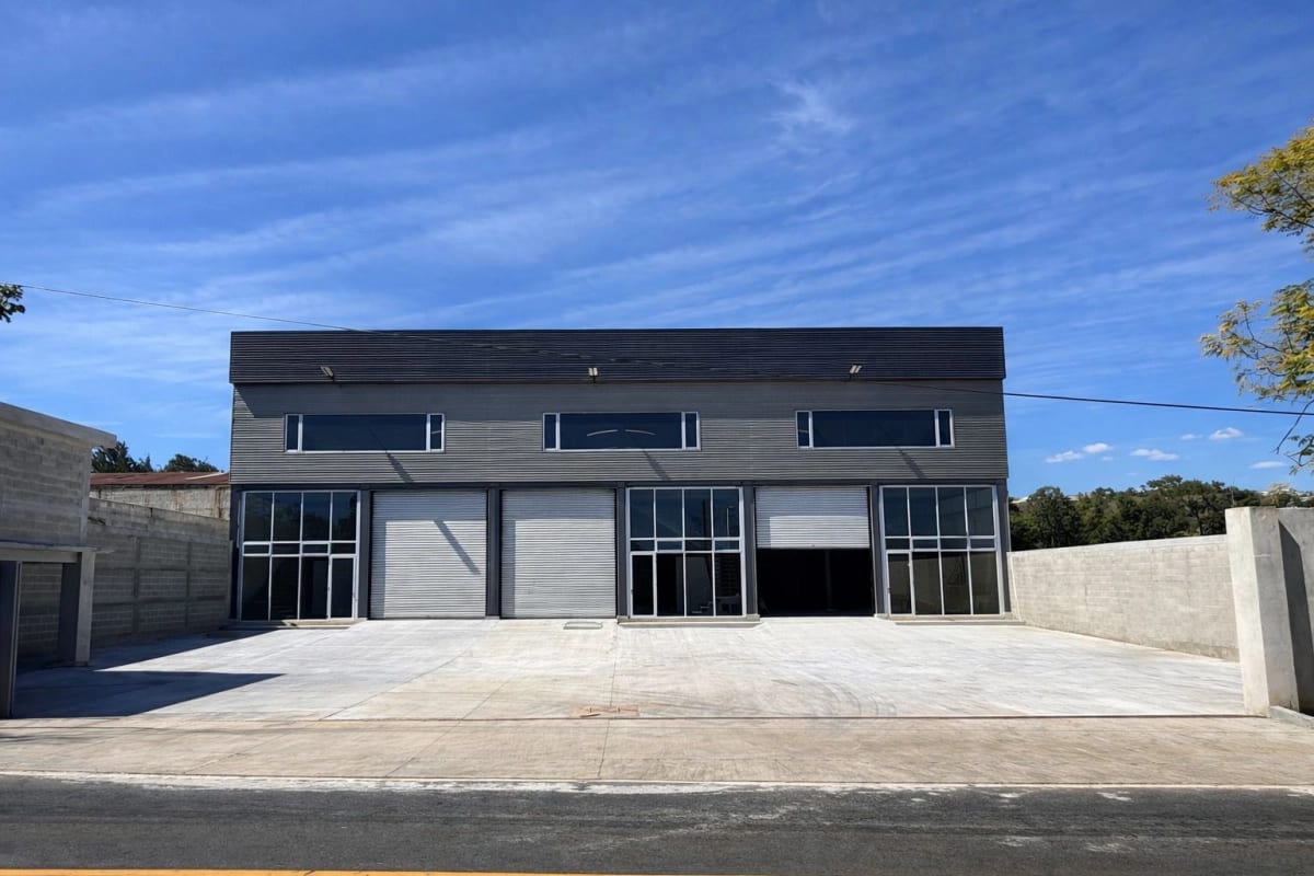 Bodega en venta en Villa Nueva, frente al Mayan Golf — Bodega / Ofibodega en Venta en Villa Nueva, Guatemala, Ciudad — foto 6 de 12