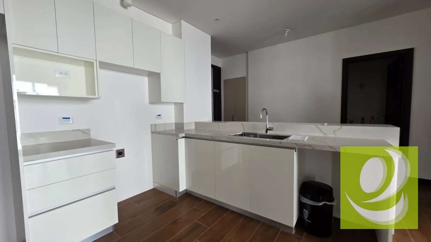 Renta apartamento en Lirios zona 16 - 10