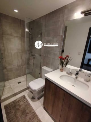 apartamento en venta en zona 10 — Apartamento en Venta en Zona 10, Guatemala, Ciudad — miniatura 3 de 7