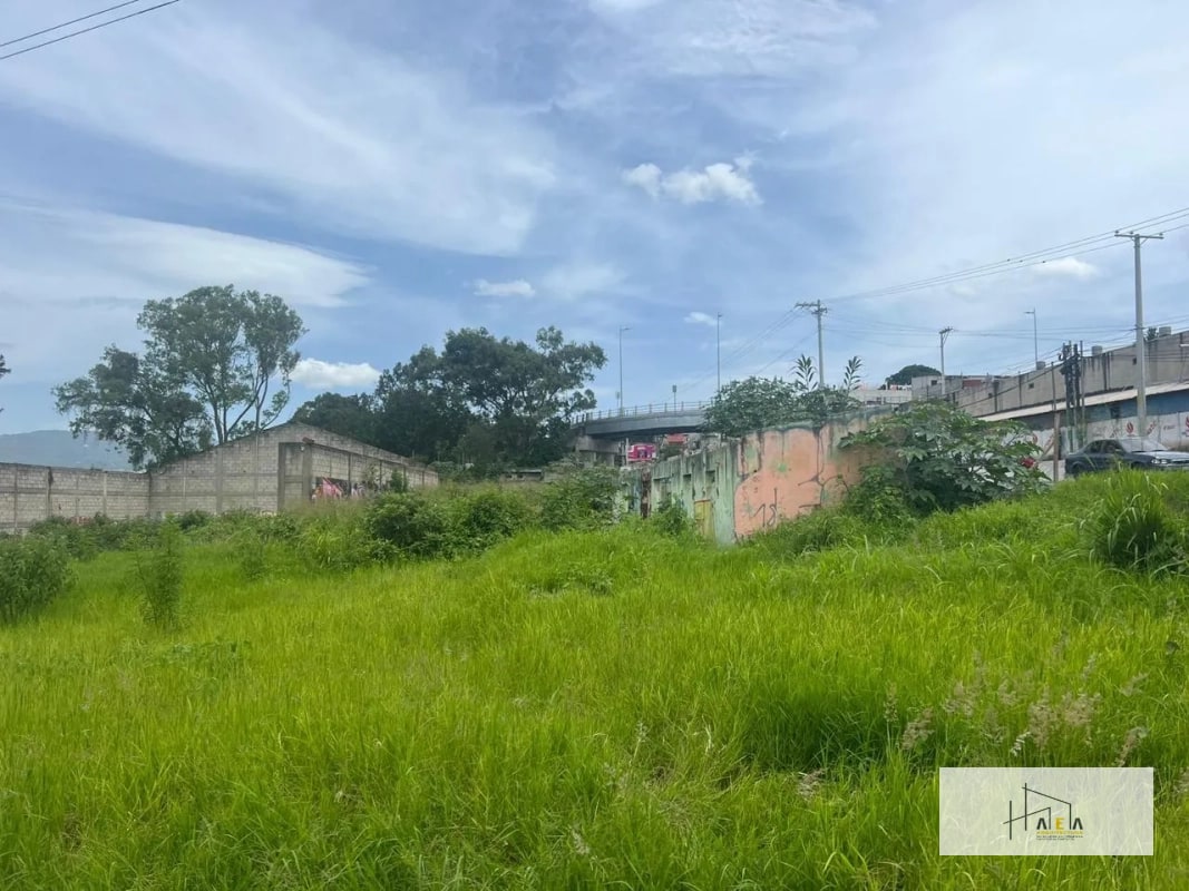 Venta terreno en sector industrial y comercial - 5