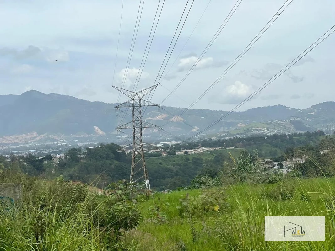 Venta terreno en sector industrial y comercial - 3