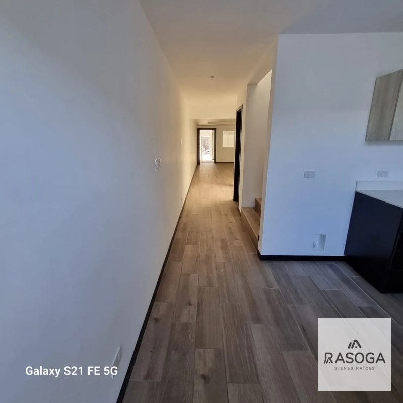 VENDO CASA NUEVA EN ZONA 16 — Casa en Venta en Hacienda Real, Zona 16, Guatemala, Ciudad — foto 7 de 7
