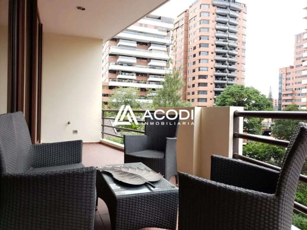 Apartamento amueblado en zona 14 — Apartamento en Venta en Zona 14, Guatemala, Ciudad — foto 2 de 4