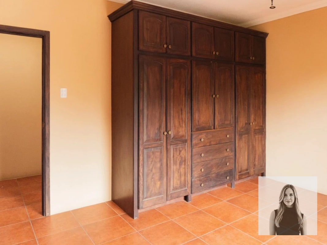 VENTA CASA ANTIGUA/ JOCOTENANGO — Casa en Venta en Antigua, Sacatepéquez — foto 2 de 15