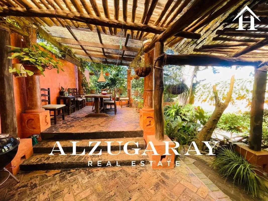 CASA C/PÉRGOLA Y JARDÍN 4 HAB/ UBICADA EN MUXBAL - Miniatura 13