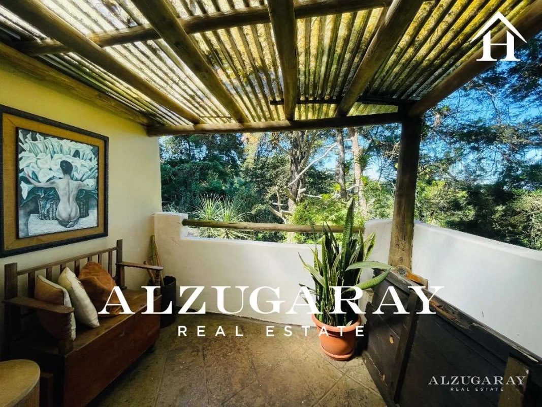 CASA C/PÉRGOLA Y JARDÍN 4 HAB/ UBICADA EN MUXBAL - Image 3