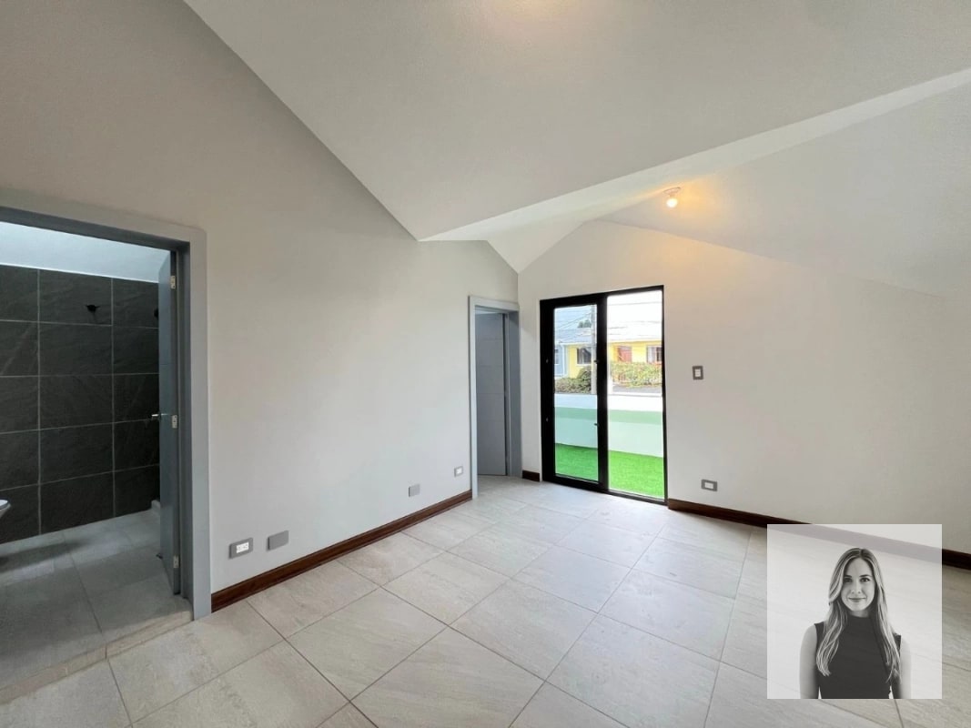 VENTA CASA CON APTO/ CARR. SJP/ LOS MANANTIALES — Casa en Venta en Carretera a El Salvador, Guatemala, Ciudad — foto 8 de 13
