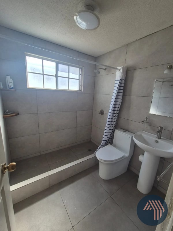 ALQUILER DE CÉNTRICO TOWNHOUSE - MONTE AZUL, ZONA 13 - 12
