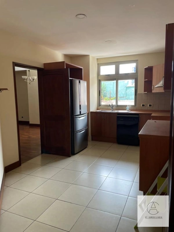 Apartamento en renta en Oakland, zona 10 - 5