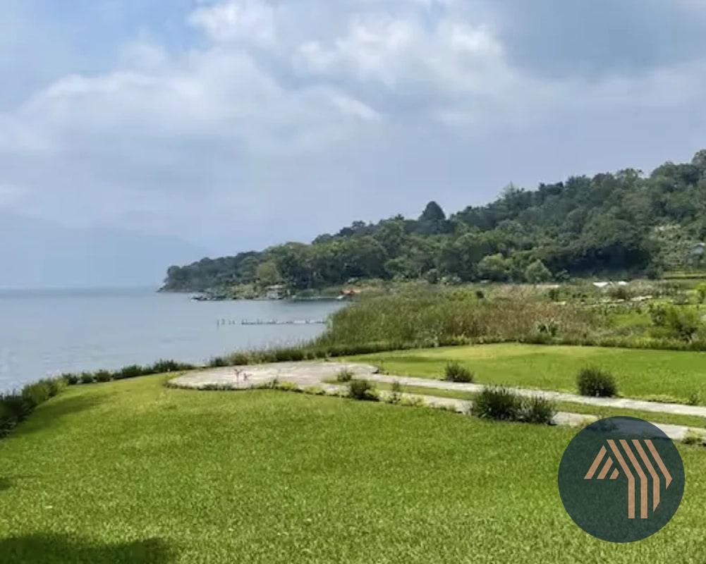 ALQUILER DE HERMOSA CASA FRENTE A LAGO ATITLÁN - CERRO DE ORO - 8
