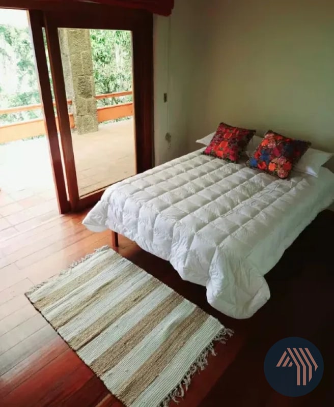 ALQUILER DE HERMOSA CASA FRENTE A LAGO ATITLÁN - CERRO DE ORO - 2