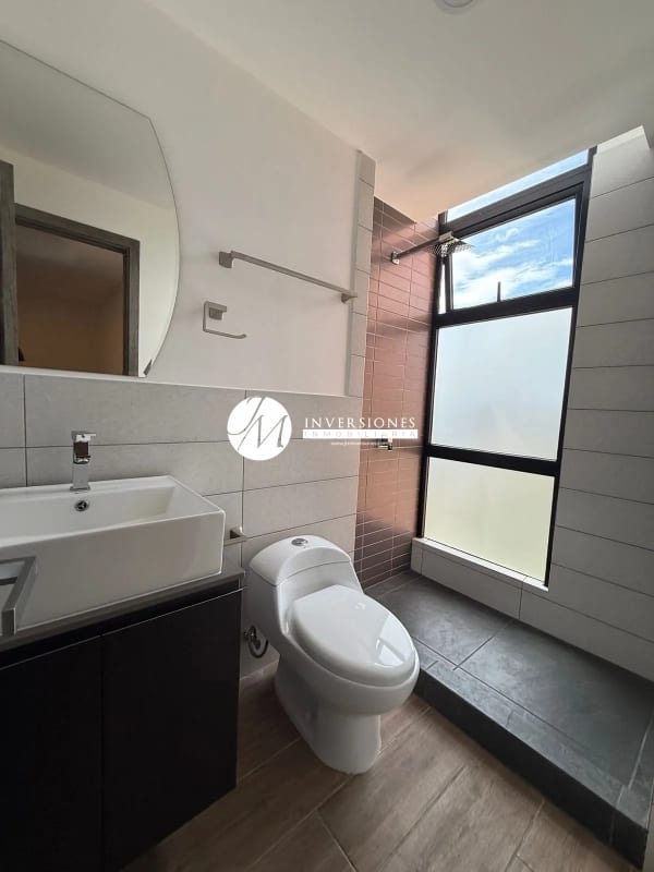 Apartamento en renta en zona 15 - Miniatura 12