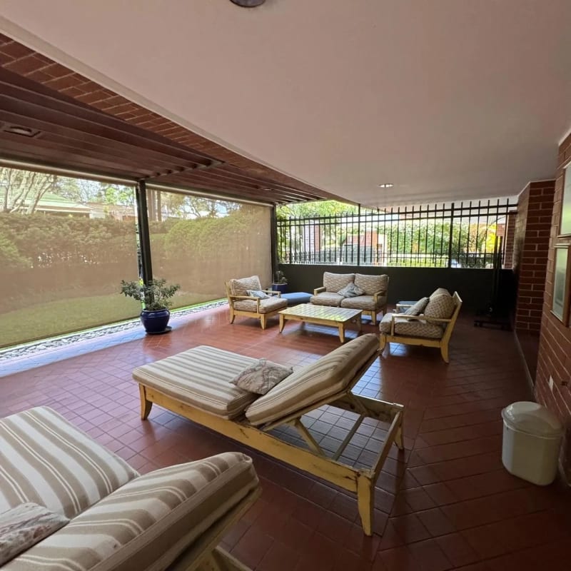APARTAMENTO CON JARDÍN - ZONA 14 — Apartamento en Venta en Plenum 14, Zona 14, Guatemala, Ciudad — foto 4 de 12