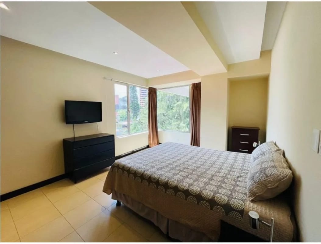 Apartamento amueblado en Zona 14 — Apartamento en Alquiler en Zona 14, Guatemala, Ciudad — foto 3 de 5