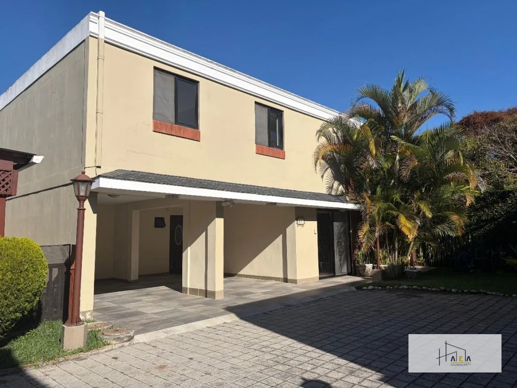 Hermosa casa en venta - 15