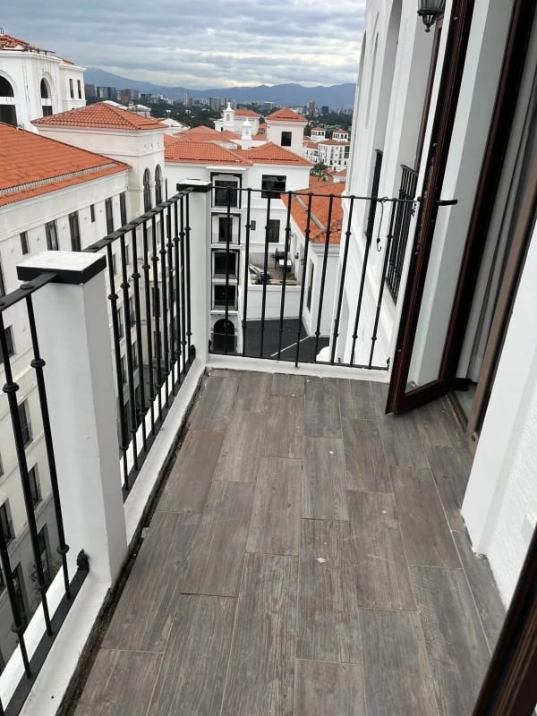 Apto amoblado en venta en LIRIOS DE CAYALÁ 2 zona 16 — Apartamento en Venta en Lirios de Cayalá II, Zona 16, Guatemala, Ciudad — foto 2 de 13