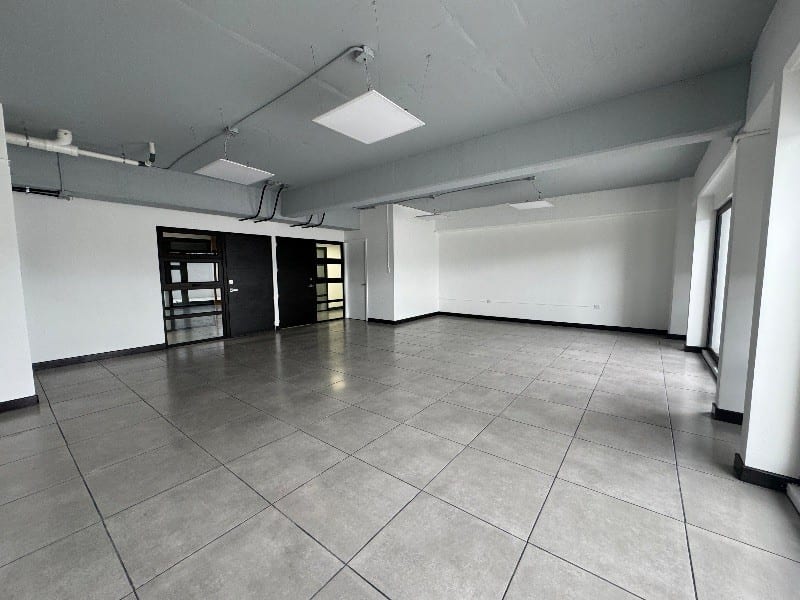 VENTA 2 OFICINA EDIFICIO ASCEND ZONA 9 — Oficina en Venta en Zona 9, Guatemala, Ciudad — foto 3 de 8