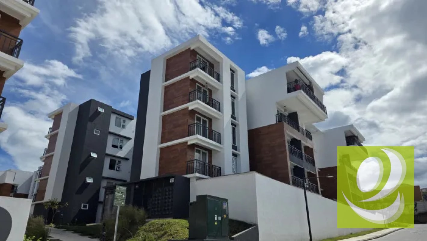APARTAMENTO EN VENTA EN SENDEROS ZONA 16 - 4