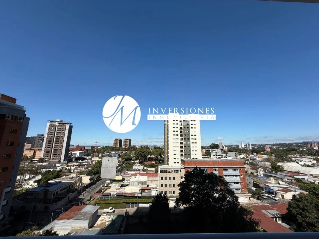 apartamento en venta en zona 10 - Image 2