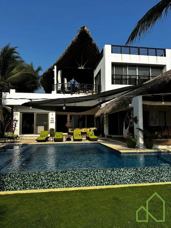 Casa dentro de Condominio en Renta en Monterrico — Casa vacacional en Alquiler en Monterrico, Santa Rosa — foto 1 de 14