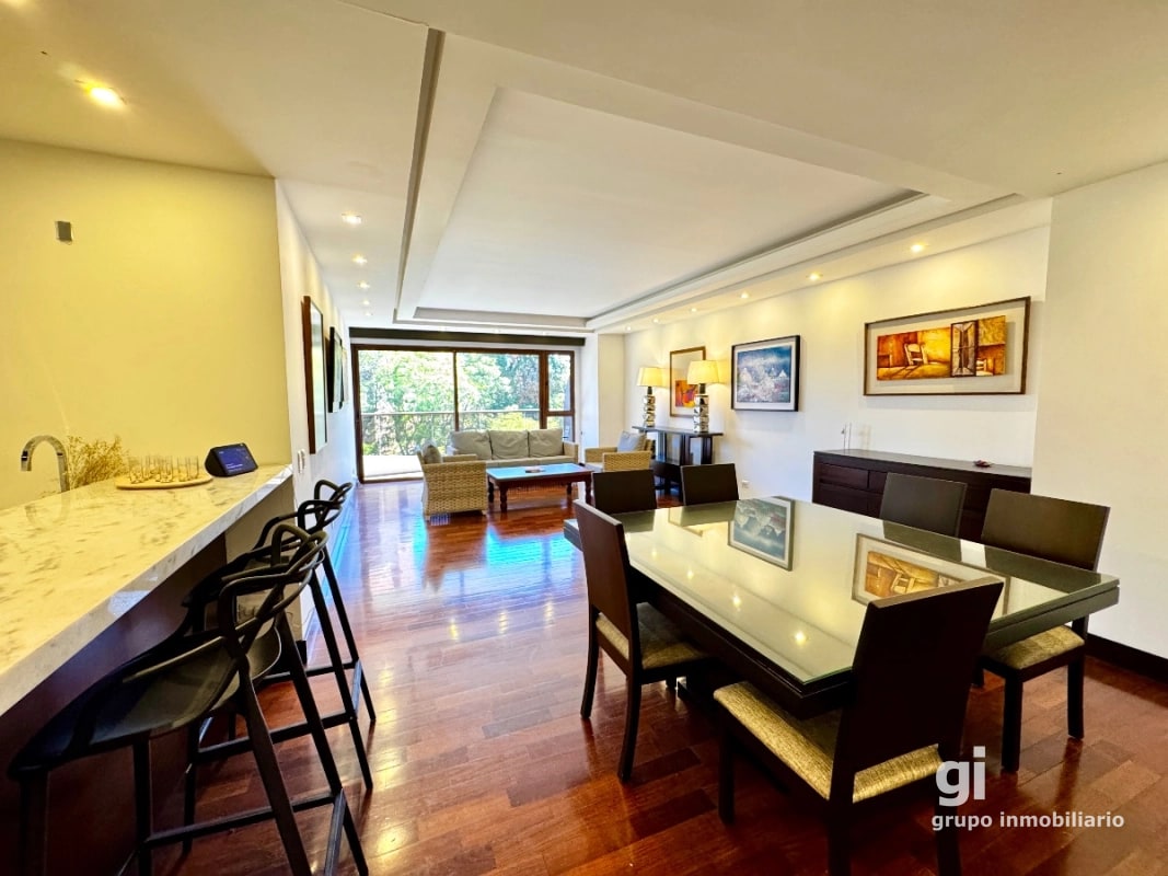Apartamento de 200 m2 en venta zona 14 - 9