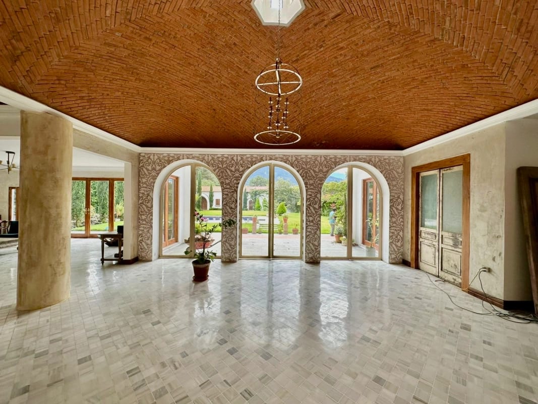 Espectacular casa en venta en Antigua Guatemala — Casa en Venta en Antigua, Sacatepéquez — foto 4 de 13