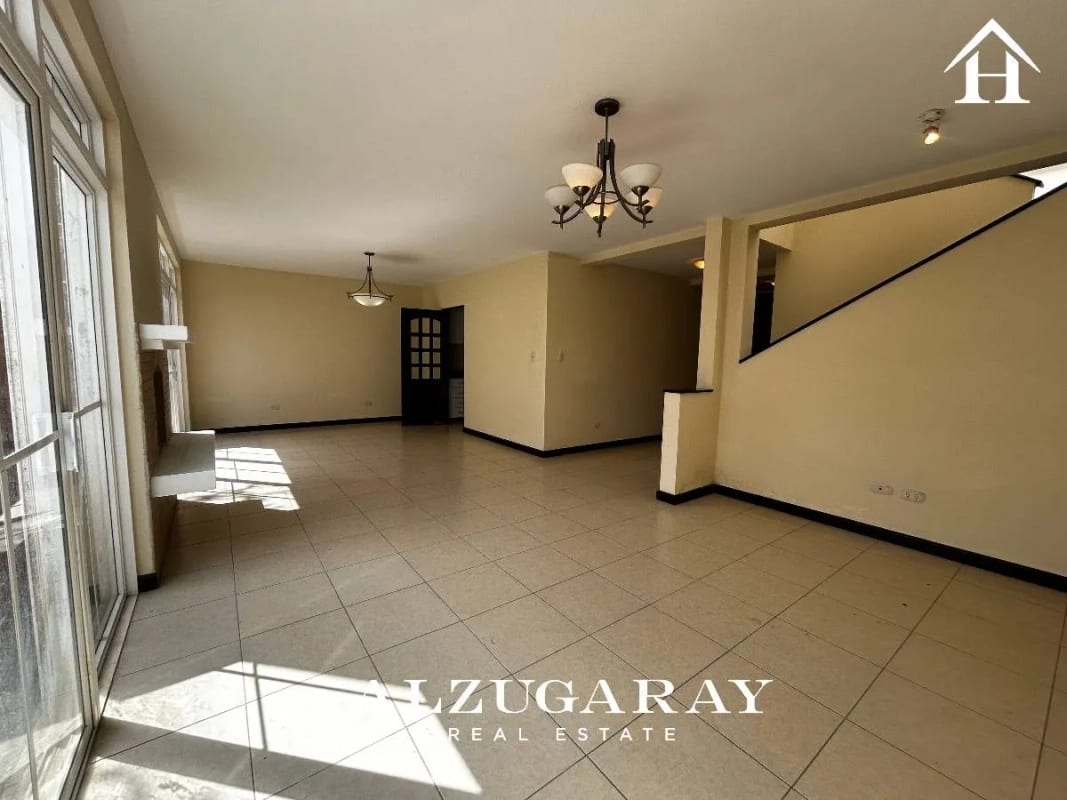 CASA AMPLIA C/ JARDIN, SAN JOSÉ PINULA - 3 HAB./ CONDOMINIO LOS MANANTIALES — Casa en Venta en Carretera a El Salvador, Guatemala, Ciudad — foto 11 de 11