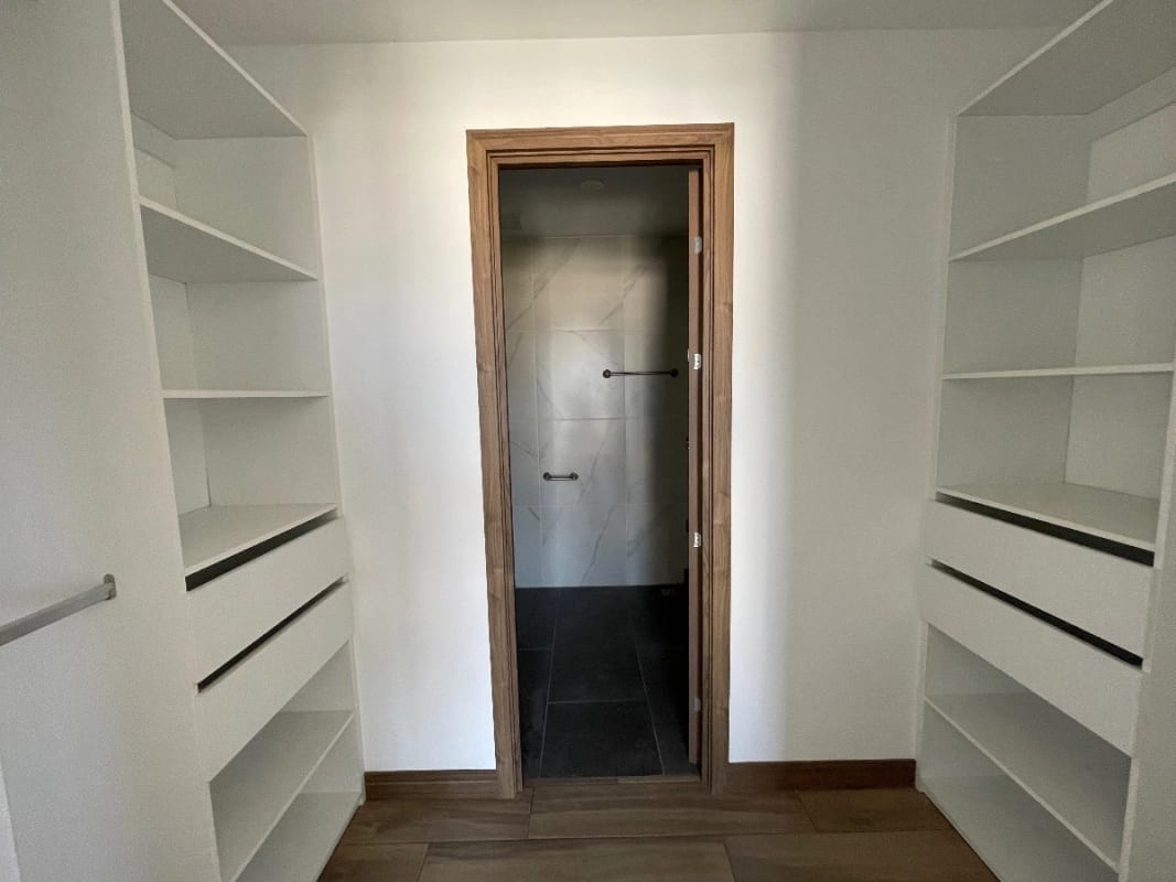 APARTAMENTO RENTA ZONA 15 VH1., 94 MTS2, 3 DORMITORIOS.2 PARQUEOS  $1,350 — Apartamento en Alquiler en Vista Hermosa I, Zona 15, Guatemala, Ciudad — foto 3 de 6