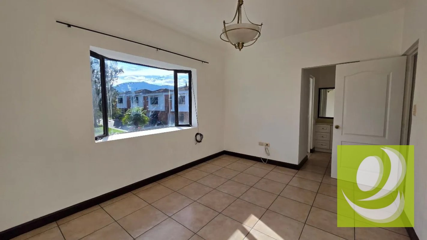 CASA RESIDENCIAL EN VENTA EN Z3 JARDINES DE LAS DALIAS - 5