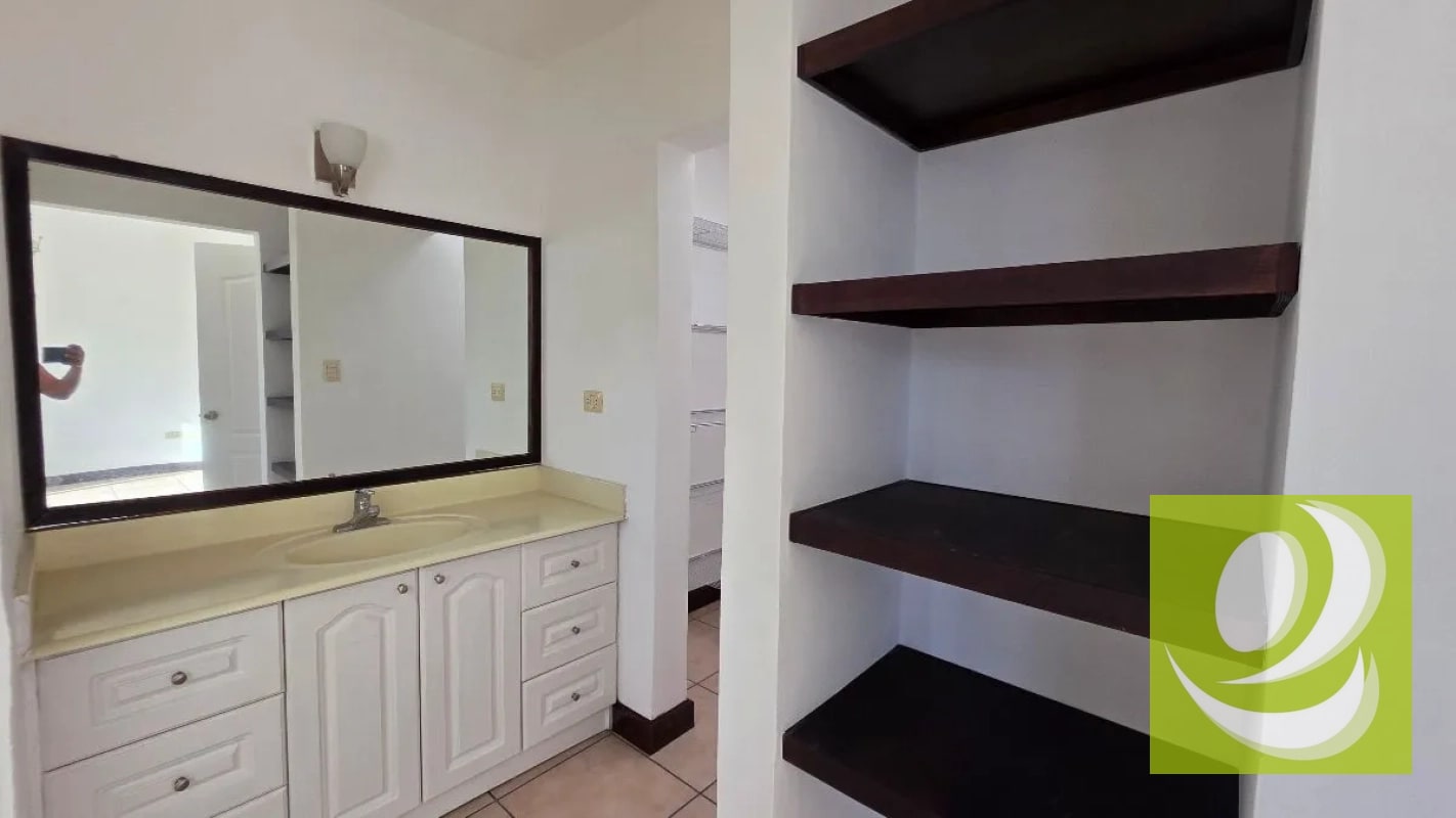 CASA RESIDENCIAL EN VENTA EN Z3 JARDINES DE LAS DALIAS - 4