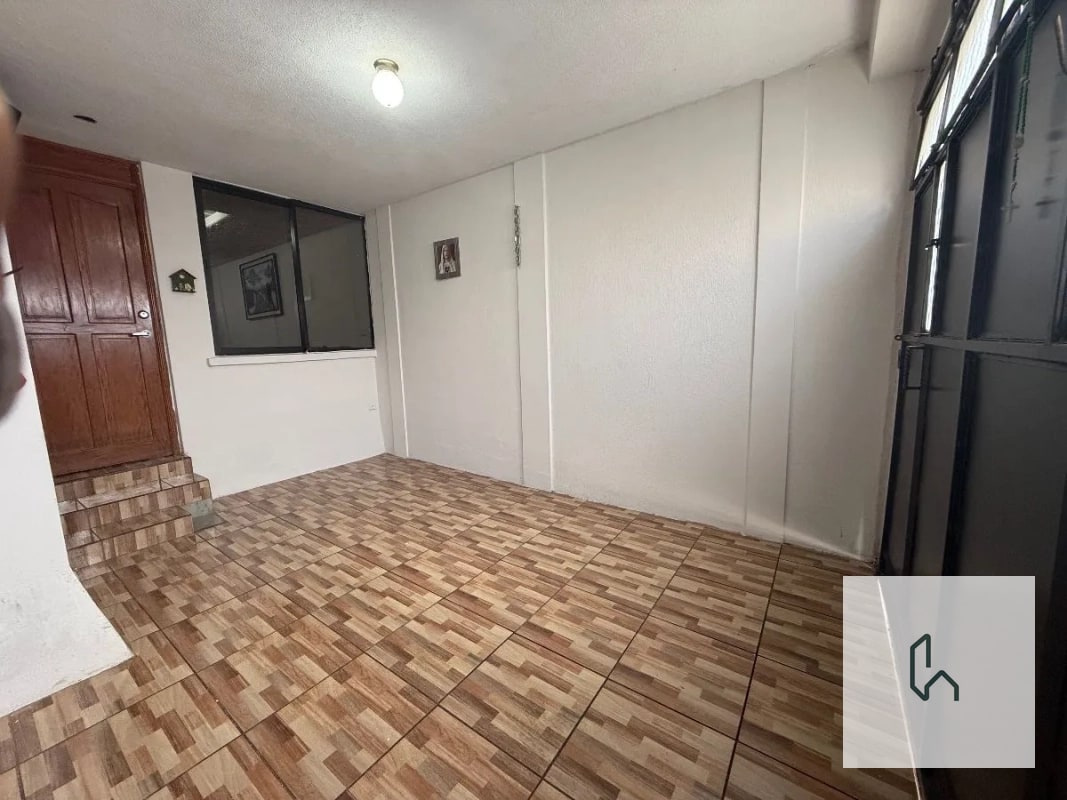 VENTA DE CASA EN JARDINES DE MINERVA 1 - 12
