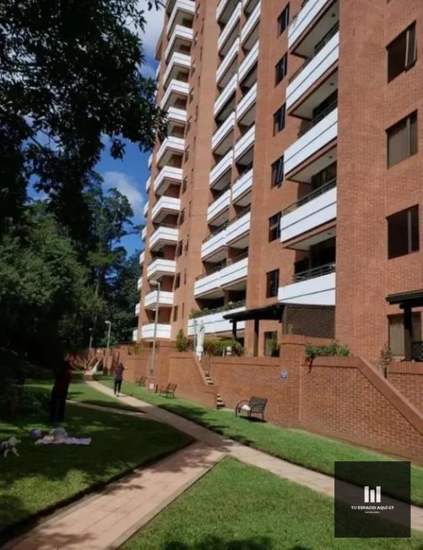Apartamento en Alquiler, en Zona 10 - Amueblado - 7