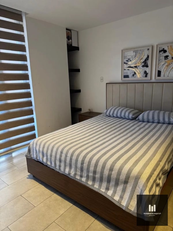 Apartamento en Alquiler, en Zona 10 - Amueblado - 6