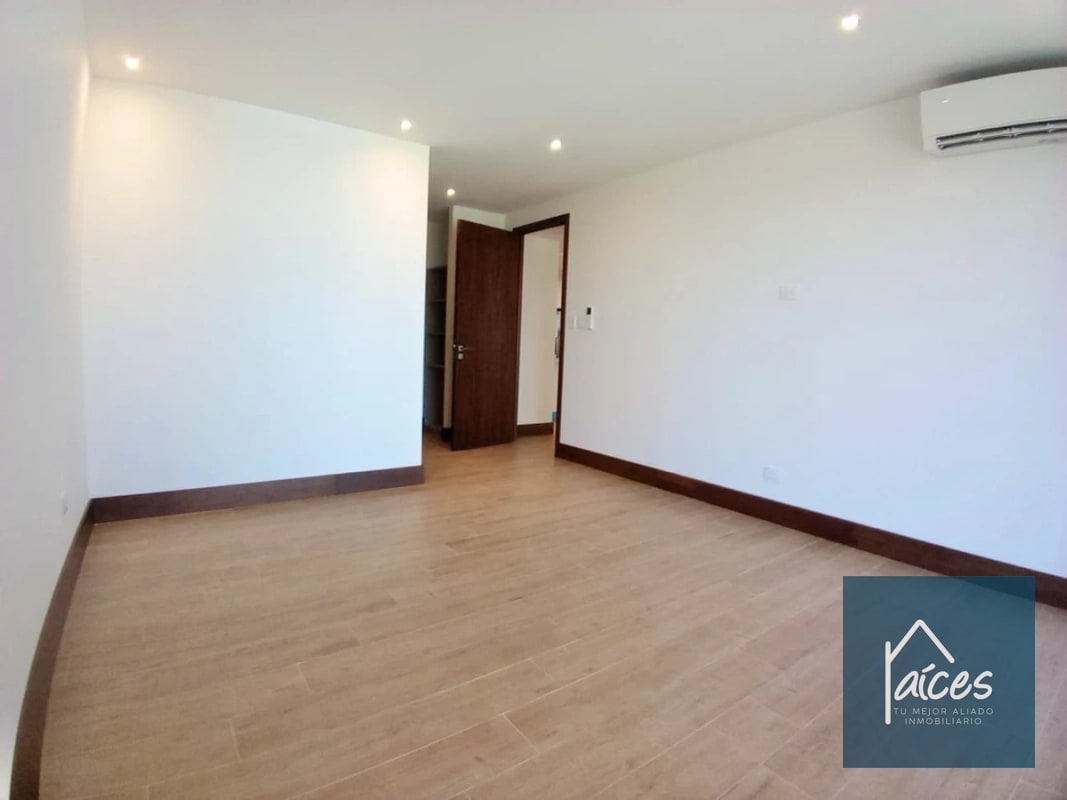 Apartamento en renta GAURA Zona 15 (*20) - 3