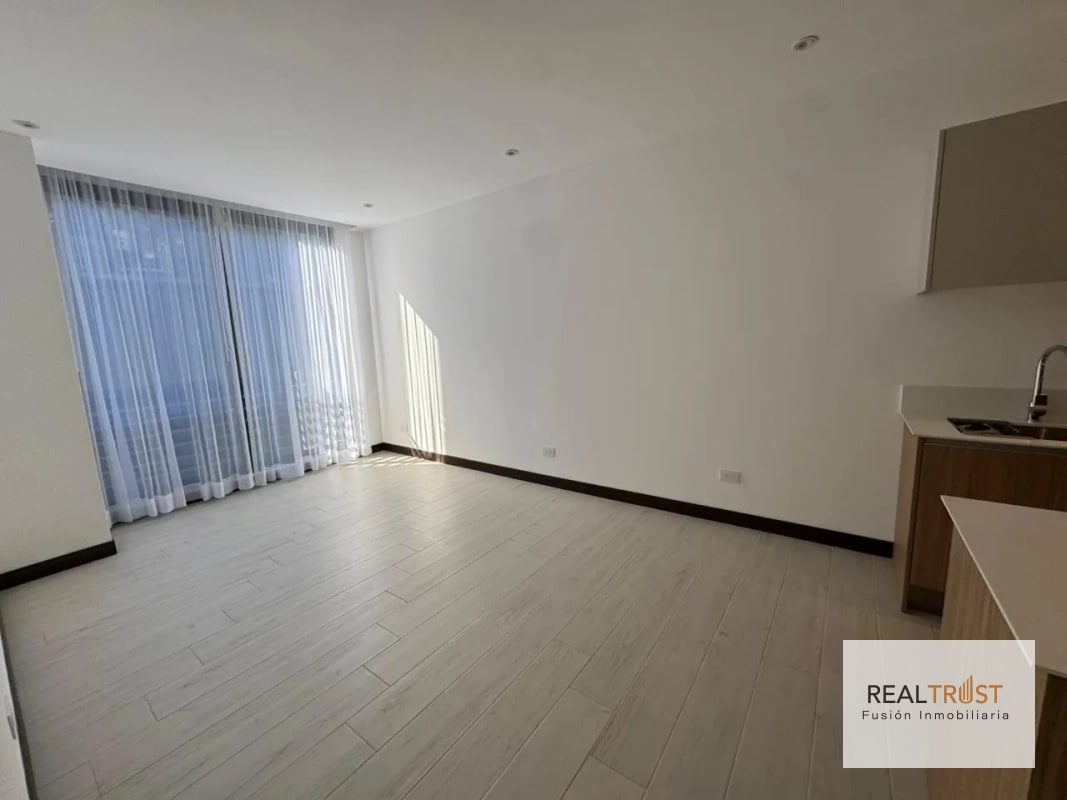 Apartamento en renta Spazio zona 15 - 6