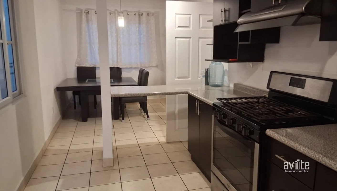 Condado San Nicolas 3. Casa de 3 niveles en venta Q1,950,000 más impuestos - 4