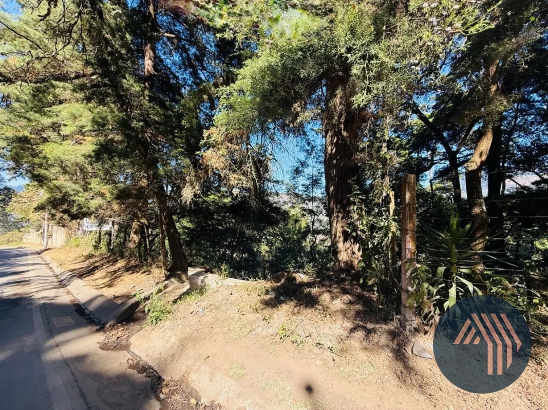 VENTA DE AMPLIO TERRENO - EL HATO, ANTIGUA GUATEMALA - 3