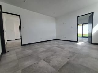 VENTA CASA NUEVA EN REAL DEL CAMPO KM 25.5 CES — Casa en Venta en Real del Campo, Carretera a El Salvador, Guatemala, Ciudad — miniatura 7 de 13