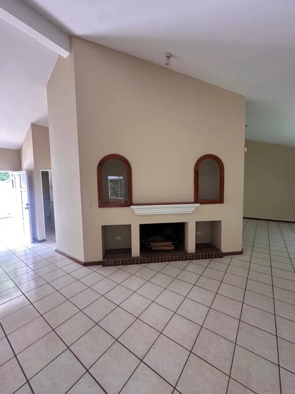 casa en venta CES Vizcaya — Casa en Venta en Carretera a El Salvador, Guatemala, Ciudad — foto 8 de 12