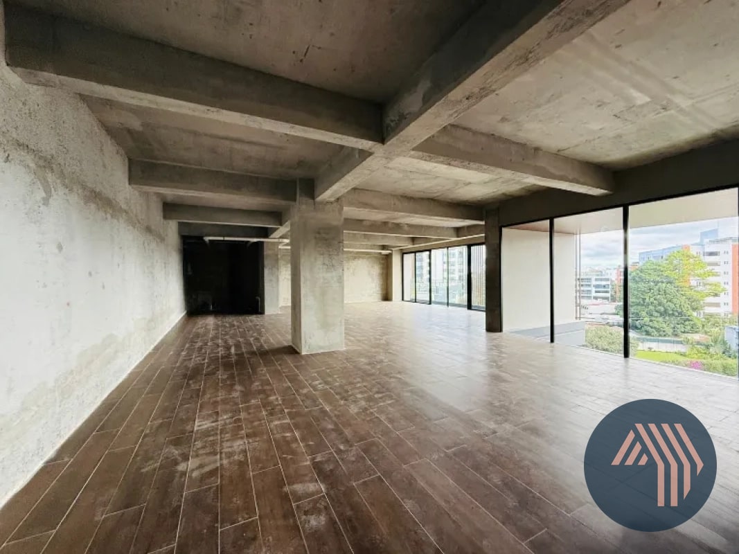 ALQUILER DE OFICINA 139MT2 PARA ESTRENAR - GAURA, ZONA 15 - 3