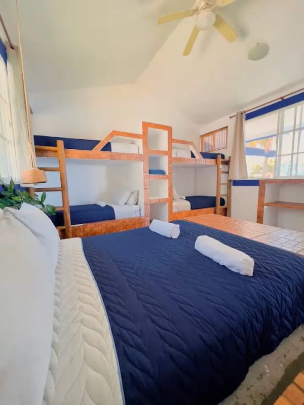 Vendo Linda casa frente al Mar en ruta a Monterico km 139.5 — Casa vacacional en Venta en Monterrico, Santa Rosa — foto 4 de 7