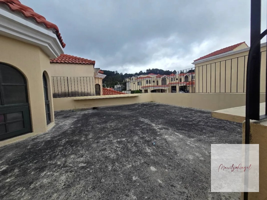 CASA EN VENTA EN ZONA 16 VR Q2.400.000 - 4