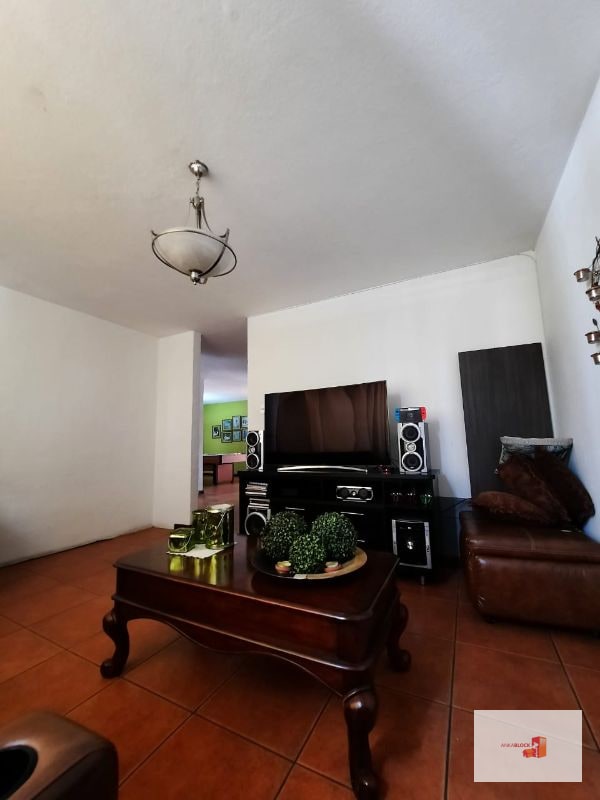 Venta de Casa - 4