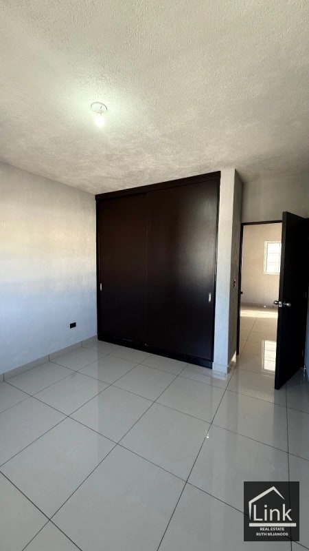 Venta de Casa SAN CRISTOBAL SECTOR B5 - 6