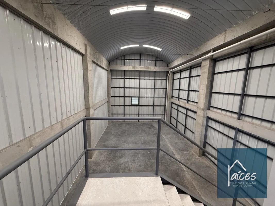 Ofibodega en renta K13 Santa Rosaliía (D) - 12