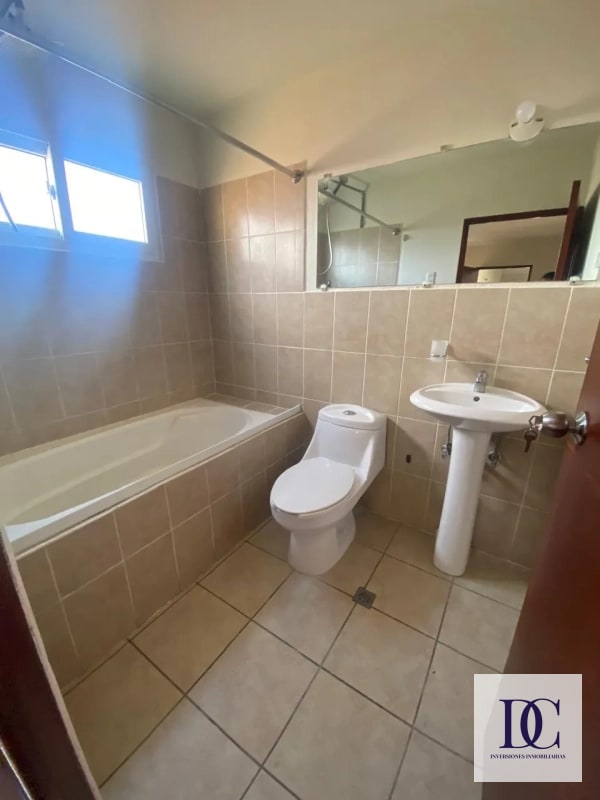 CASA EN RENTA – BOSQUES DE ARRAZOLA | KM. 18.5 CAES - 3