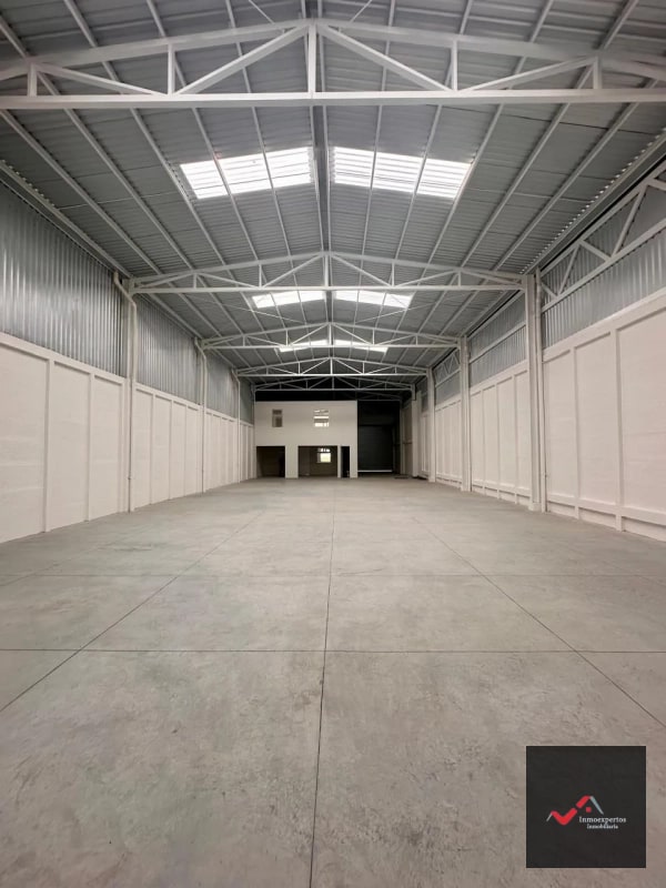 BODEGA EN RENTA – CARRETERA A EL SALVADOR Km 22.7 - 8