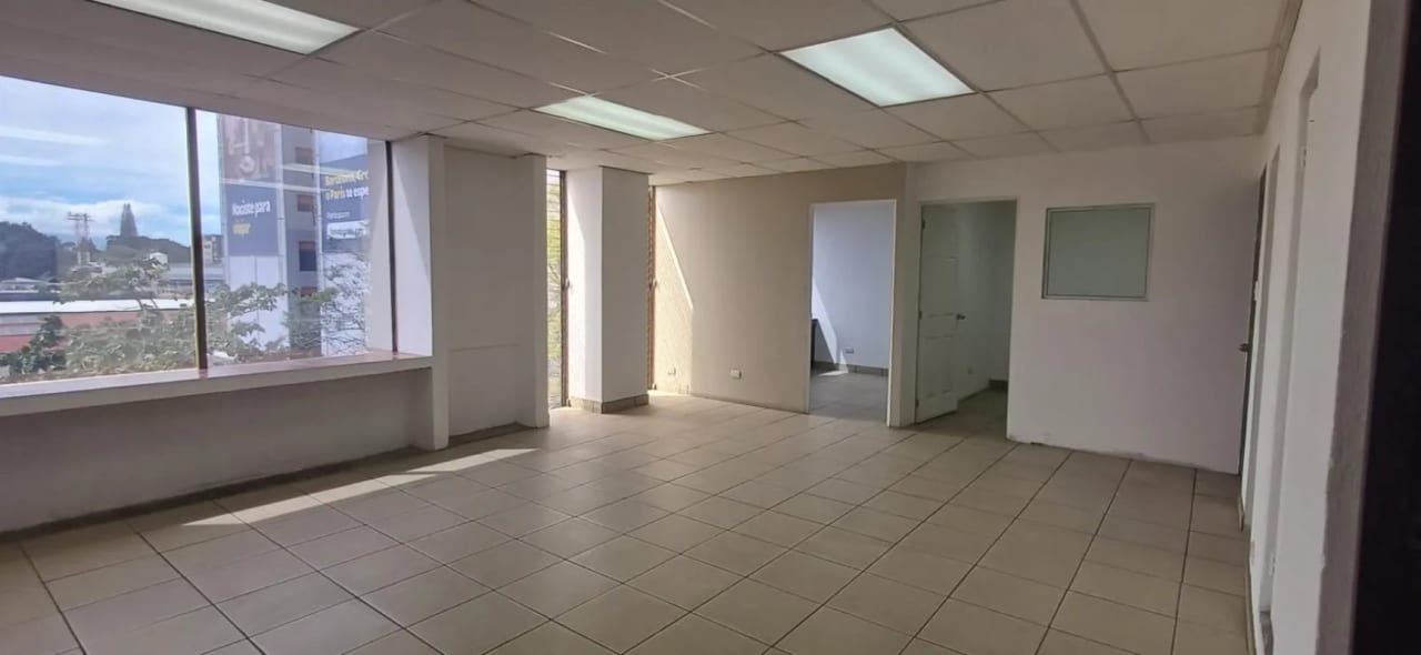 SE RENTA OFICINA EN ZONA 9 — Oficina en Alquiler en Zona 9, Guatemala, Ciudad — foto 6 de 6