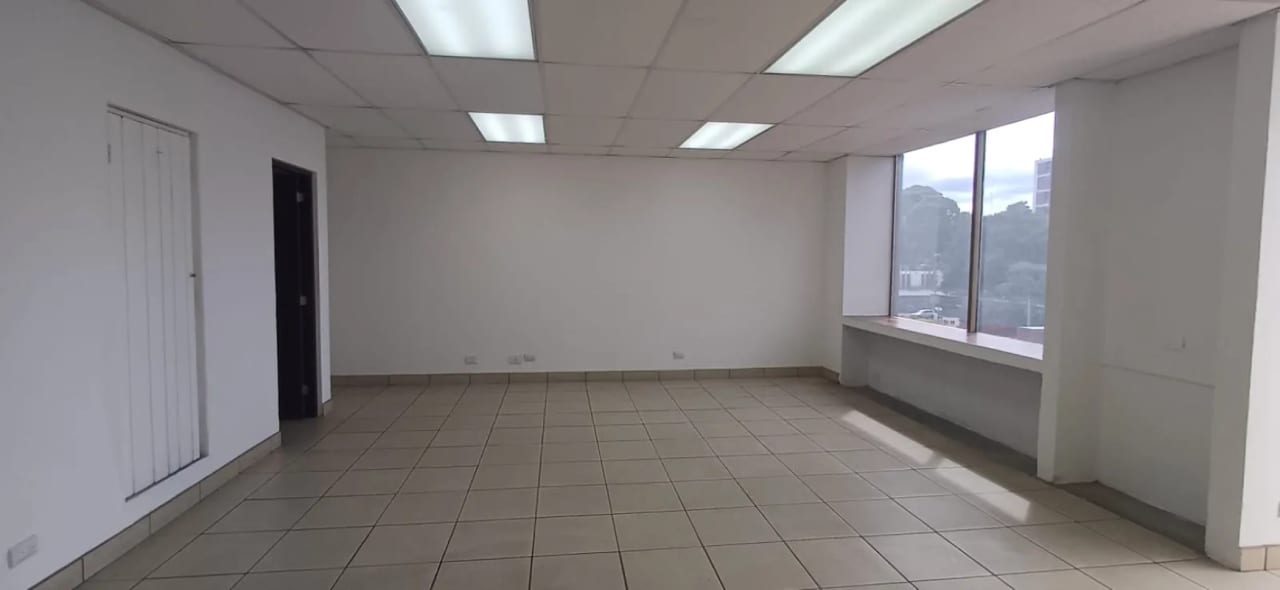 SE RENTA OFICINA EN ZONA 9 — Oficina en Alquiler en Zona 9, Guatemala, Ciudad — foto 4 de 6